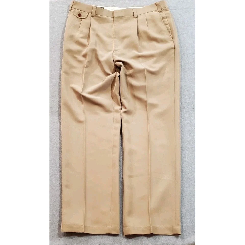 Orvis Men's Tan Pants Size 38 Pleated‎ Front Straight Leg Classic Fit